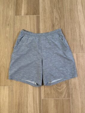 Men's Lululemon Pace Breaker Shorts 7" in Grey size M